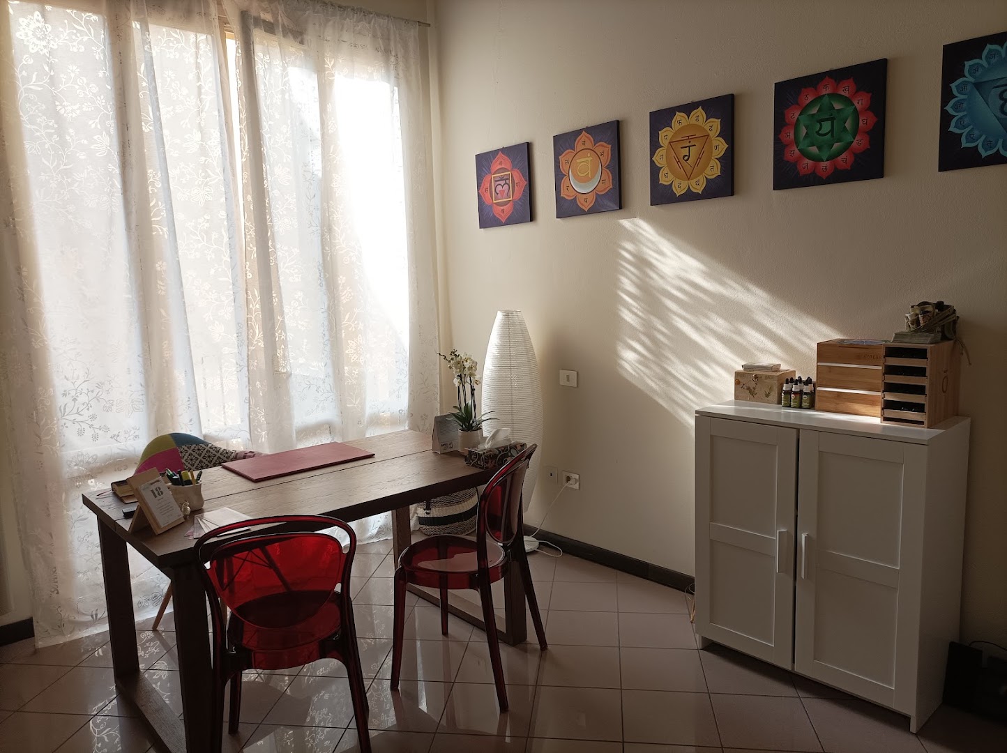 Linda Luppi: Naturopata, Riflessologia Plantare e Oli Essenziali · Foto 1